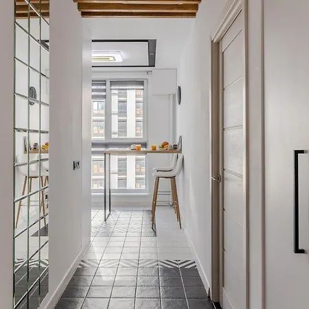 Modern In A New Building Near The Center Free Parking Apartment Lemberg