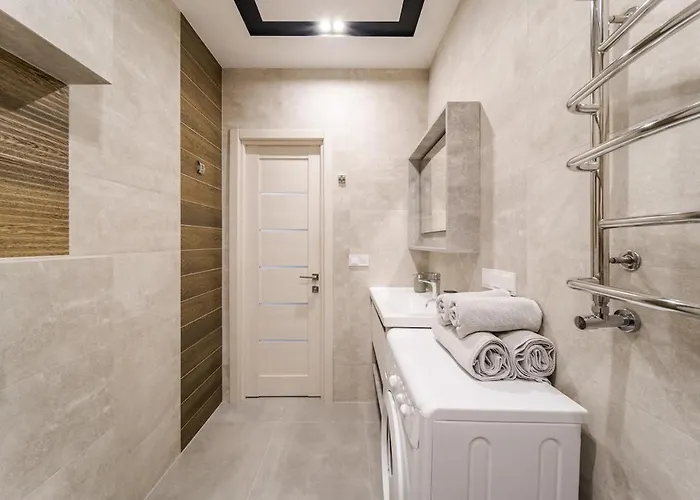 Modern In A New Building Near The Center Free Parking